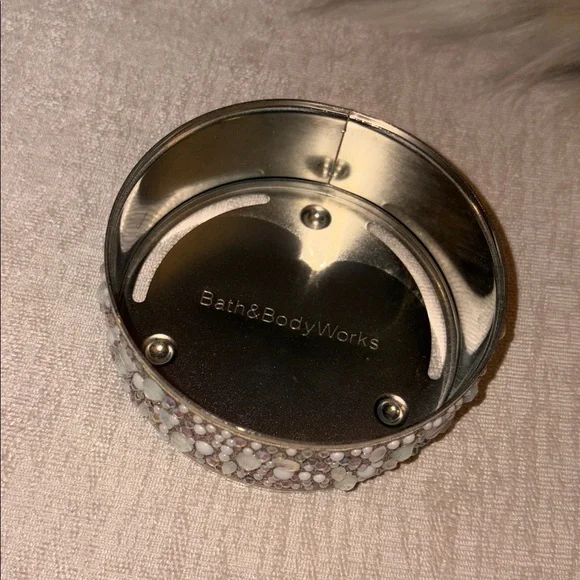Bath & Body Works Bejeweled 3-Wick Candle Holder - Picture 3 of 5